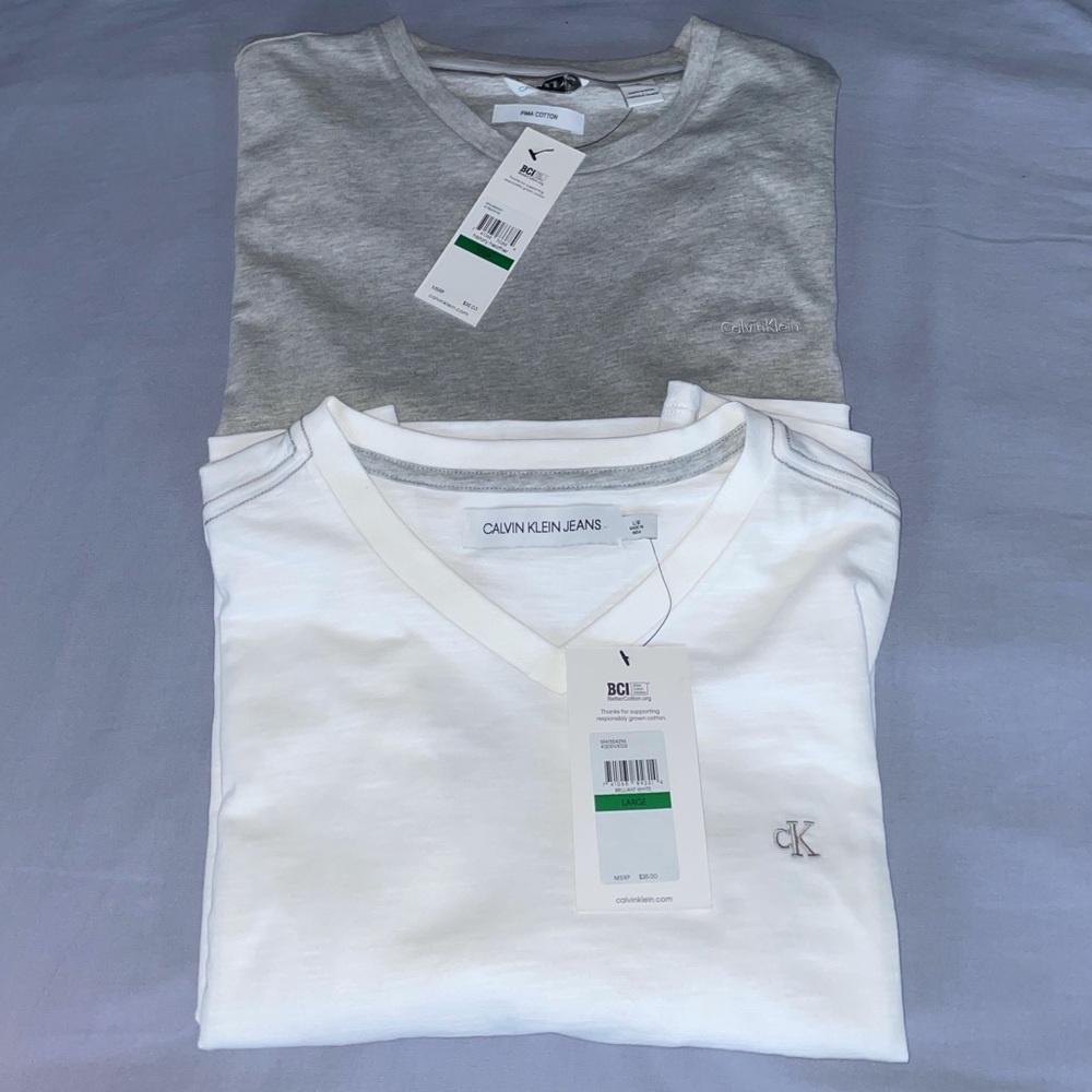 2/$50 Calvin Klein Tee Shirts Mens Size L